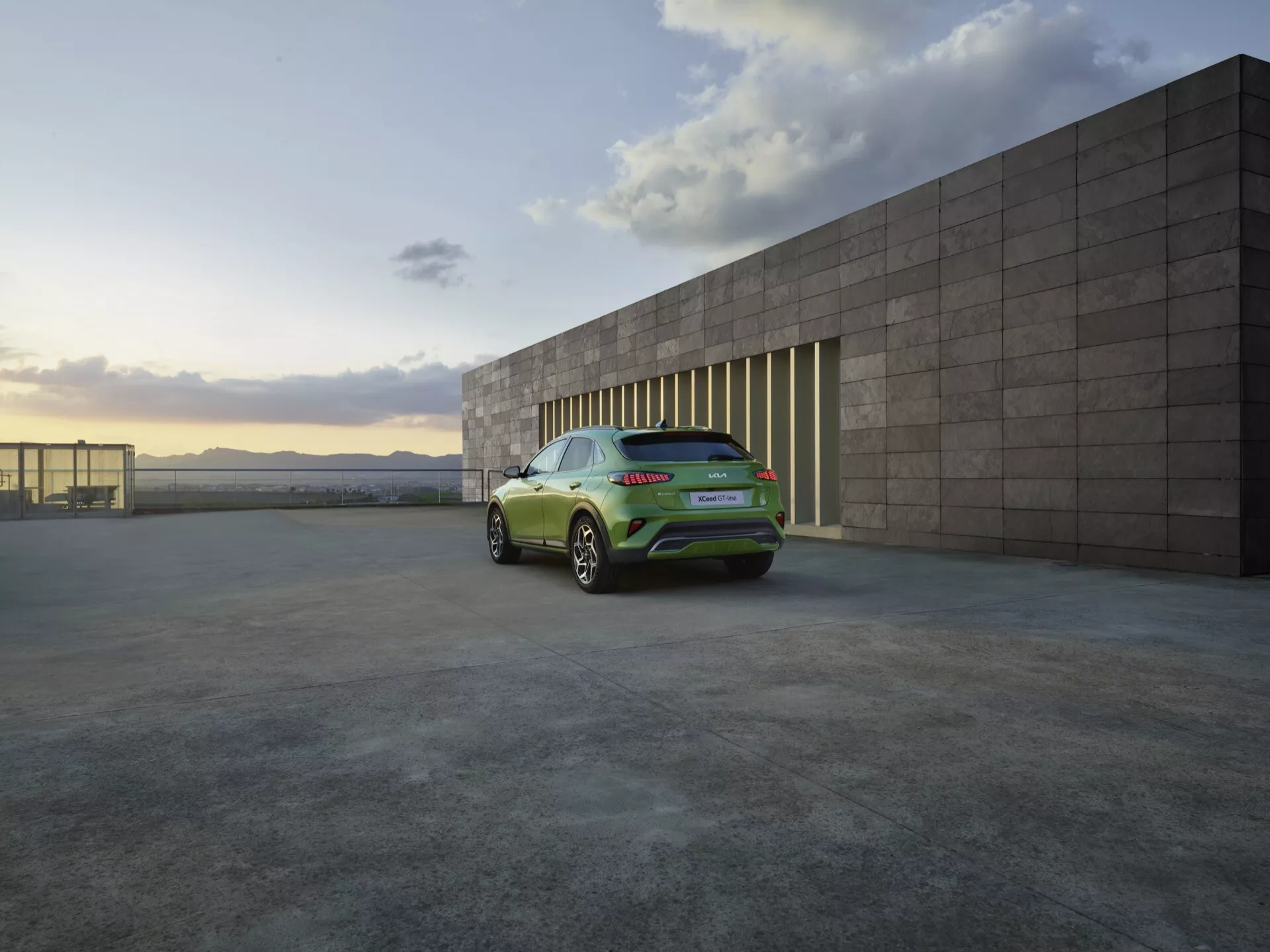 Kia XCeed CD 2022 po liftingu z nowymi elementami wzornictwa i ulepszoną technologią